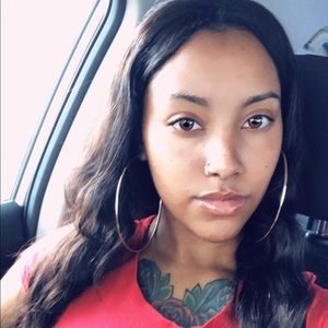 Meet your Posher, Iman